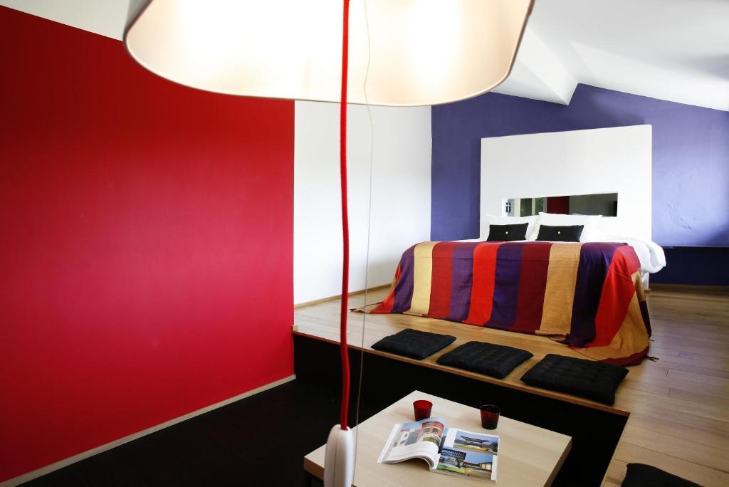 Design Hôtel des Francs Garçons Saint-Sauvant  Kamer foto